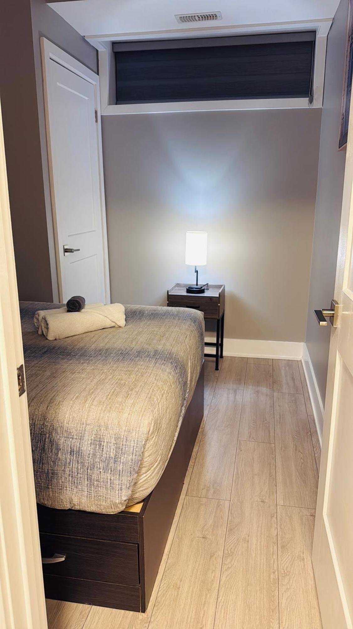 Niagara Getaway Across Fallsview Экстерьер фото